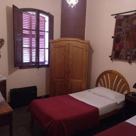 Hostal Corona Palma de Mallorca Exterior photo